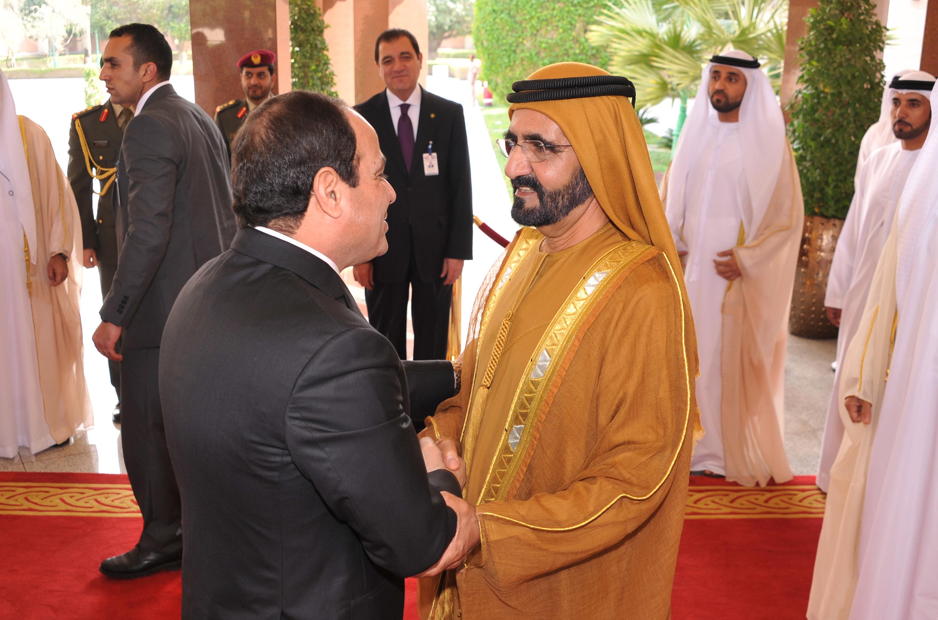 السيسي يصل إلى الإمارات.. وخبراء: لإصلاح العلاقات المصرية السعودية