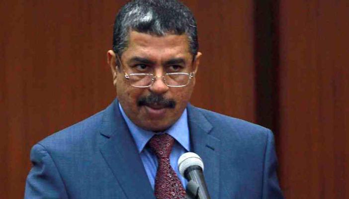 رئيس وزراء اليمن يرفض تعديلًا وزاريًا أجراه الرئيس هادي