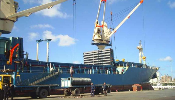 بعد تحسن الطقس.. فتح بوغازي الإسكندرية والدخيلة