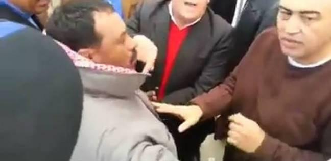 محافظ بورسعيد عن مواطن يشكو من الغلاء: “إخواني.. والمصحف مانا سايبه”