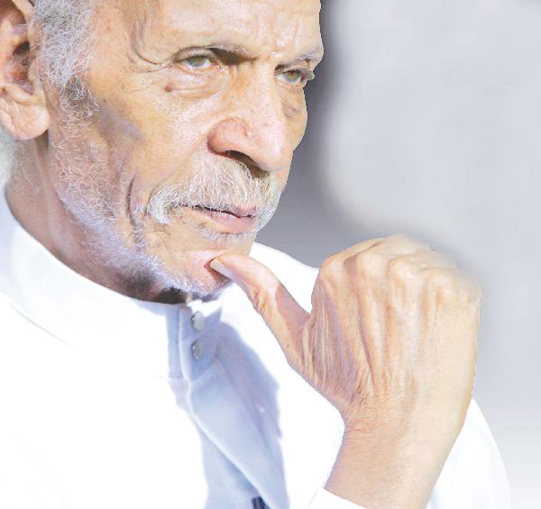 رحيل الشاعر أحمد فؤاد نجم