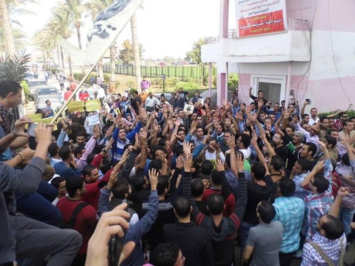 بلطجية يعتدون علي طلاب كفر الشيخ واصابة 8بجروح