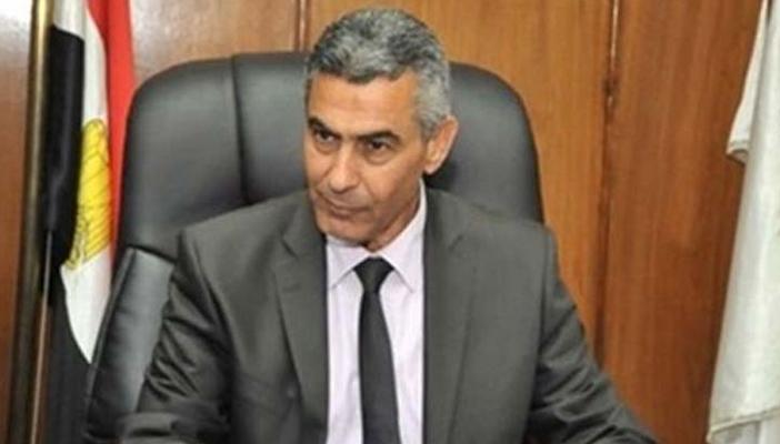 وزير النقل يقرر وقف خطوط القطارات “غير الاقتصادية”