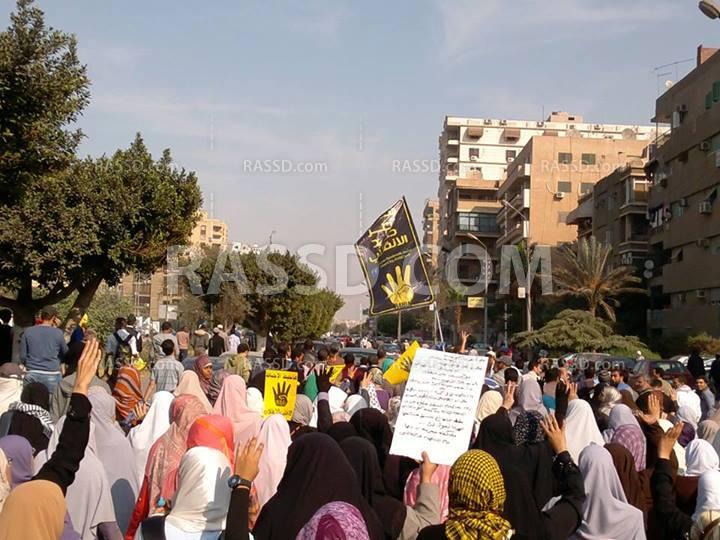 مسيرة بمصر الجديدة فى جمعة “لبيك أم الشهيد”