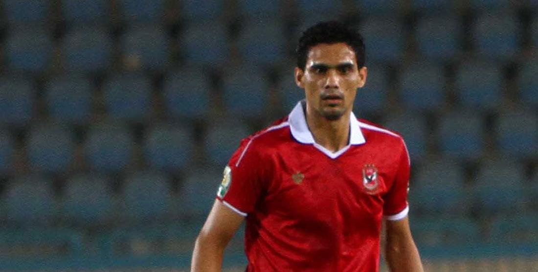 بالفيديو.. هدف مبكر بالخطأ في مرمى الأهلي يجعل الصفاقسي في المقدمة