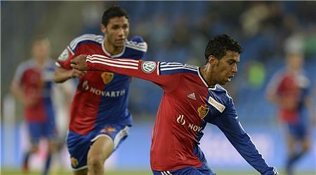 النيني وحمودي يلعبان مع بازل في مواجهة لوزيرن