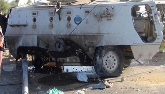 خاص لـ”رصد”: مقتل مجند وإصابة آخرين بعد تفجير مدرعتهم بالعريش