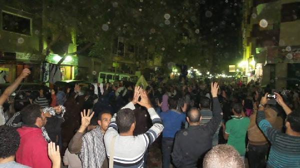 مسيرة ليلية في الهرم للتنديد ببراءة المخلوع