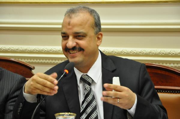 الجنايات تتنحي عن نظر قضية البلتاجي وحجازي لاستتشعارها الحرج