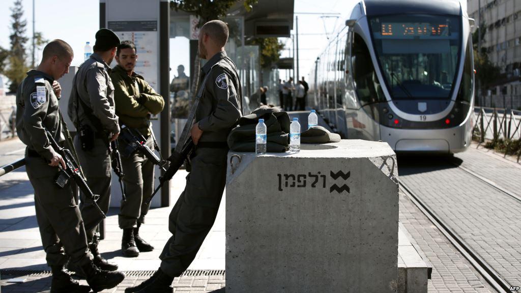 إصابة “إسرائيلي” في عملية طعن قرب الحرم الإبراهيمي