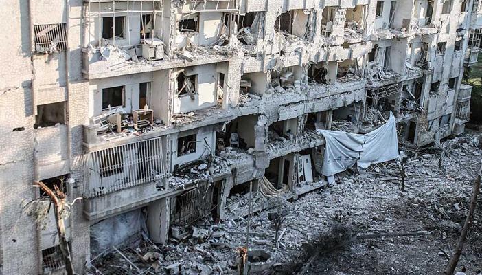 مقاتلو المعارضة السورية يغادرون آخر حي يسيطرون عليه في “حمص”