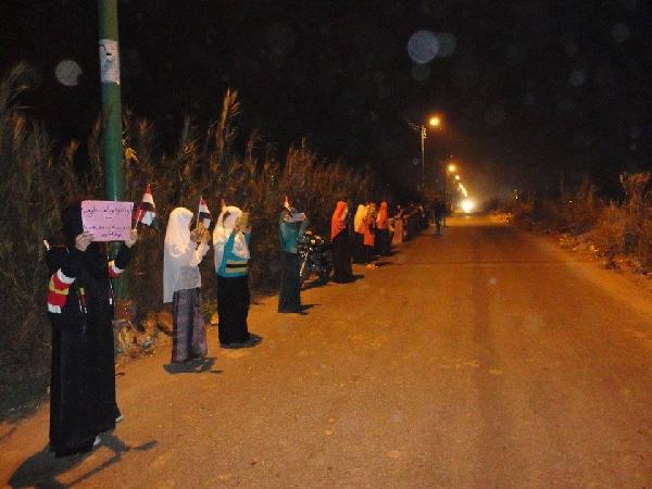 سلسلة بشرية لـ”شباب” الدقهلية تطالب بالحرية لزملائهم