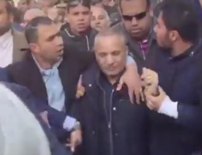 بالفيديو.. أحمد موسي: من اعتدوا عليَّ “أوباش” ضد حكم قداسة البابا