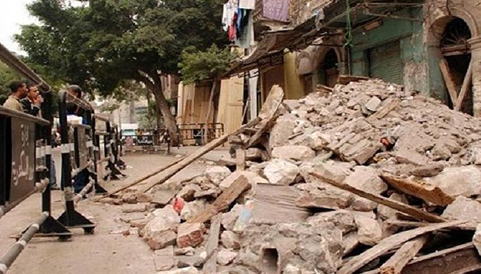 إصابة 10 أشخاص في انهيار عقار بالبحيرة