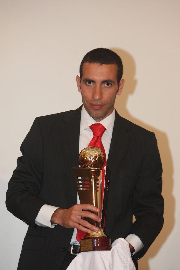 تريكة.. أمير القلوب وصائد الجوائز