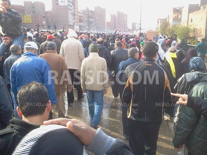 مسيرة على الكوبرى الدائرى بالجيزة رفضا للانقلاب