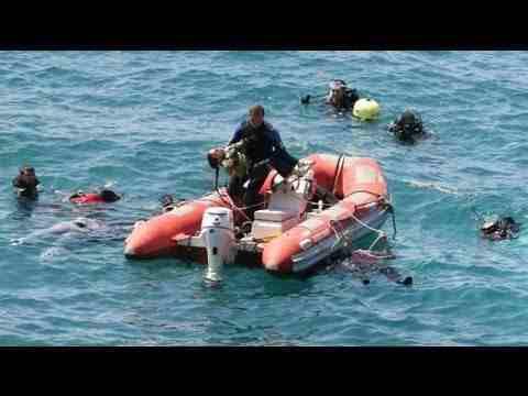 غرق ٤٠ صيادا بالبحر الأحمر وانتشال 10 جثث وإنقاذ 4