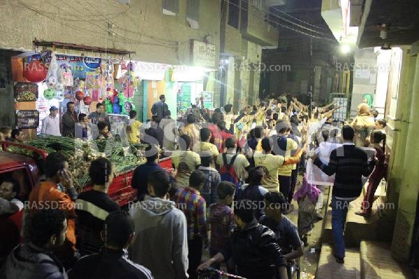 صور| ناهيا تتظاهر ليلًا للمطالبة بالقصاص