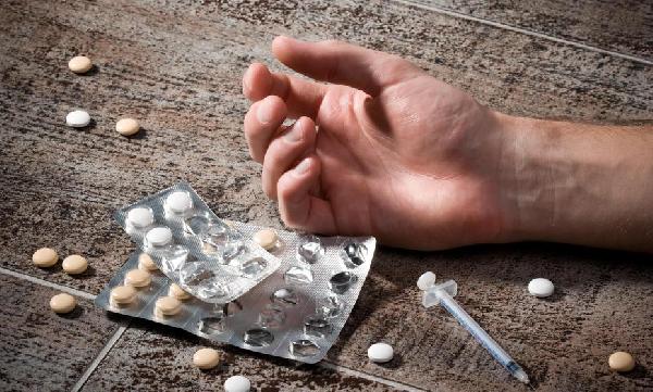 البطالة تدفع شابًا في الأقصر إلى الانتحار اليوم