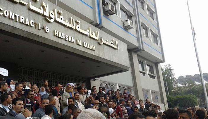 رفض العاملين بالنصر للمقاولات قرار الإدارة بالتعيين لإنهاء اعتصامهم