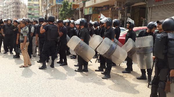 تكثيف التواجد الأمني بمحيط جامعتي الأزهر وعين شمس