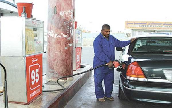 خبير اقتصادي لـ “رصد” رفع الدعم الكامل عن الوقود سيتسبب في سخط شعبي