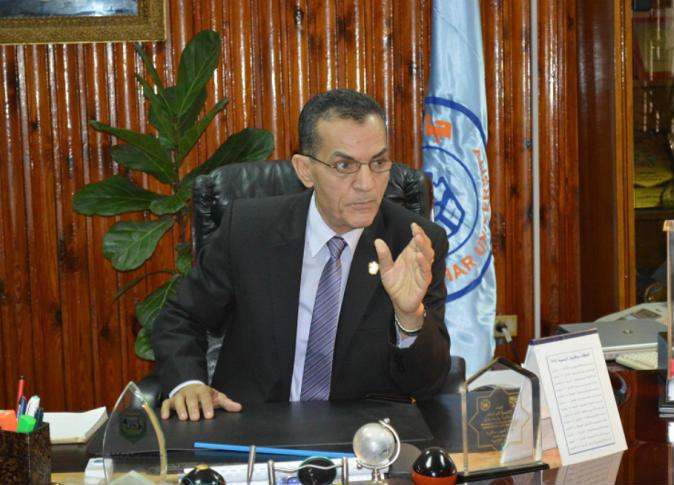 رئيس جامعة الأزهر الأسبق: من يملك مستندات تزوير ضدي يقدمها للنيابة