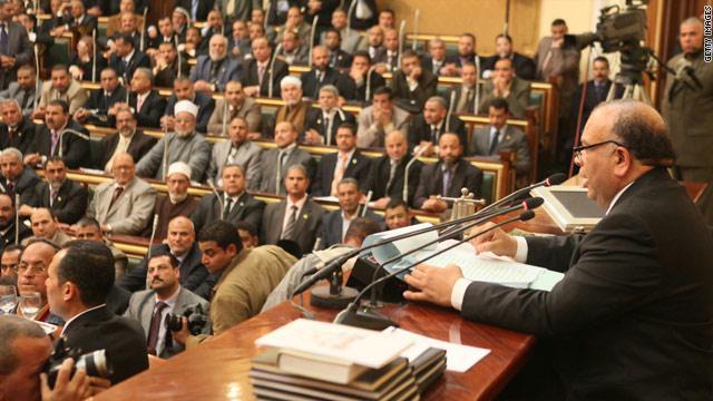 أعضاء برلمان ٢٠١٢ يدعون لمؤتمر صحفي في تركيا السبت