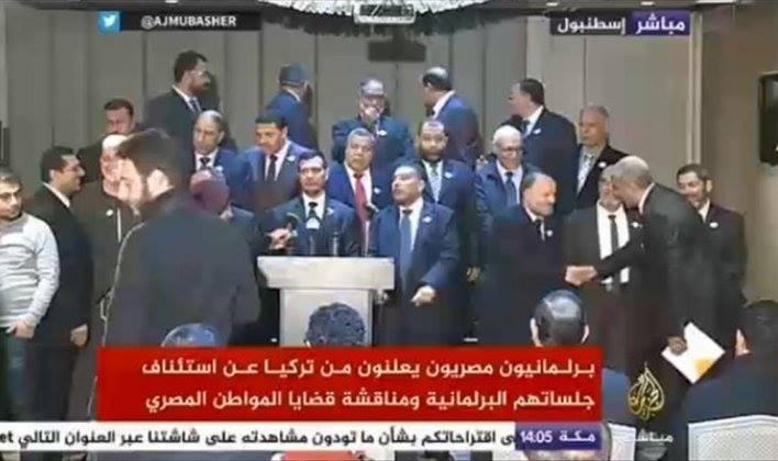 تجمع البرلمانيين المصريين .. يوجه 3 رسائل لـ”السيسي”