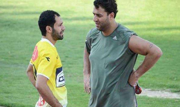 بالفيديو.. ميدو وحسني عبد ربه يشتبكان على الهواء مباشرة