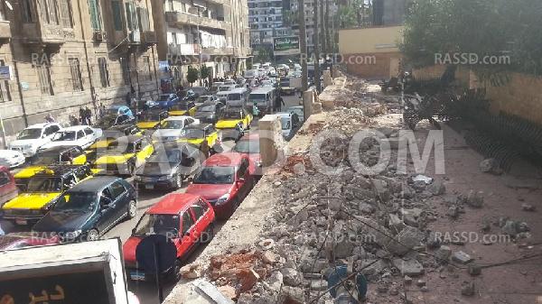 بالصور| جامعة الاسكندرية ترمم سور وتترك مبان آيلة للسقوط