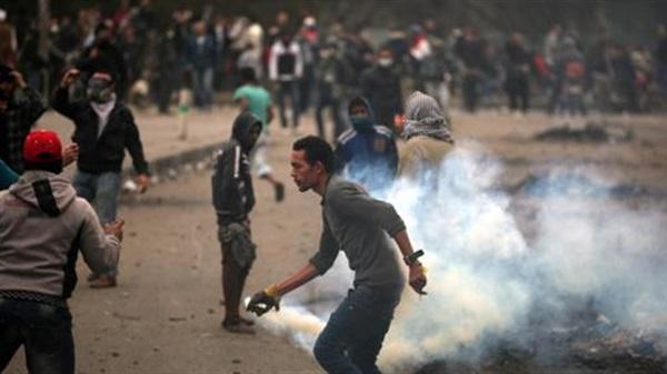 حبس 12 من مؤيدى الشرعية 15 يوم فى أحداث الألف مسكن