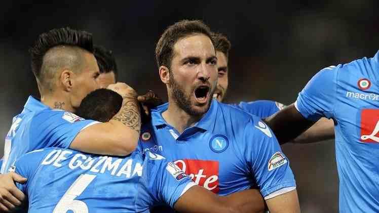 نابولي بطلًا لسوبر إيطاليا على حساب يوفنتوس بركلات الترجيح