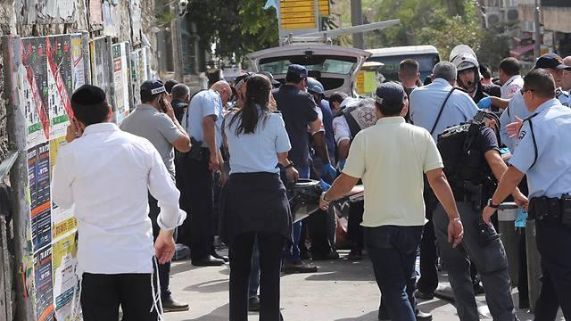 إصابة 3 “إسرائيليين” في عملية طعن بالقدس