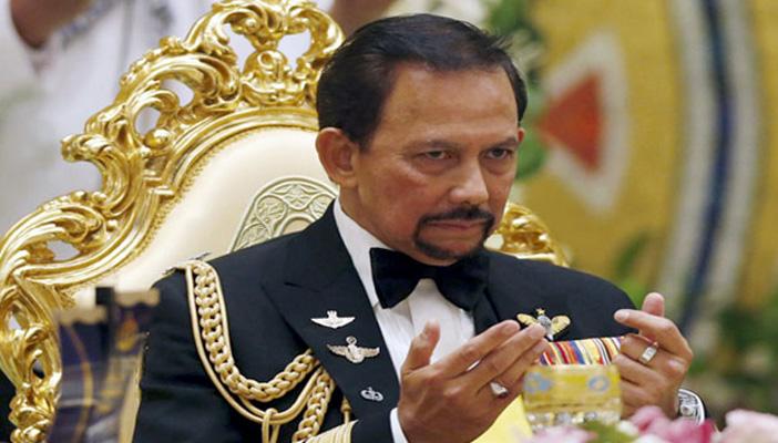 السجن 5 سنوات وغرامة 20 ألف دولارلمن يحتفل بـ”الكريسماس” بسلطنة بروناي