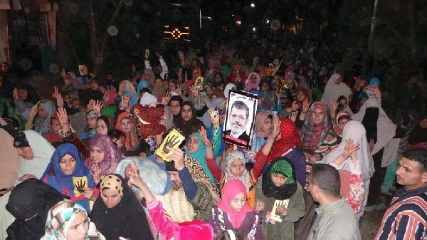 مسيرة ليلية بـ”الميمون” للإفراج عن حرائر المنصورة