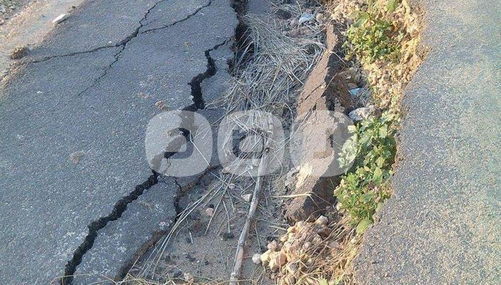 البحيرة.. الإهمال يضرب طرق الدلنجات.. والأهالي: “إحنا تعبنا”