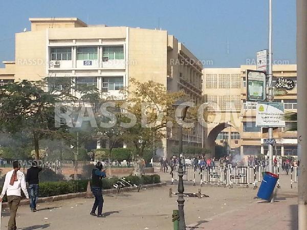 هجوم بلطجية على جامعة الزقازيق بعد مسيرة حاشدة للطلاب