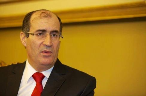 حشمت يحدد شروط  ثلاثة لقبول أي مبادرة للخروج من الأزمة