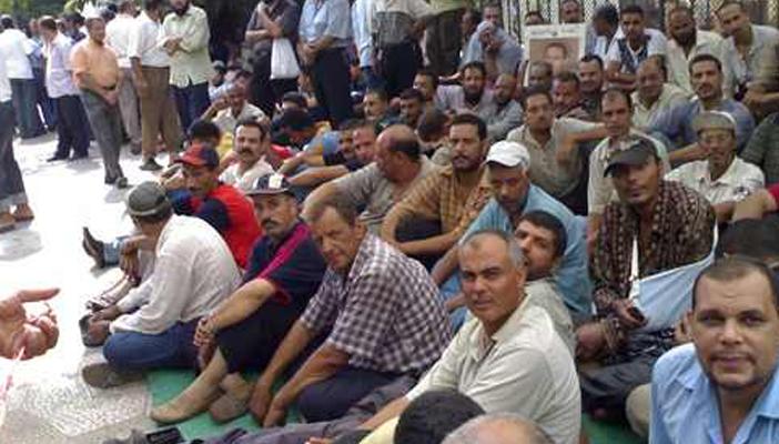 لتأخر صرف رواتبهم.. وقفة احتجاجية لعمال محطة “سخا” بكفر الشيخ