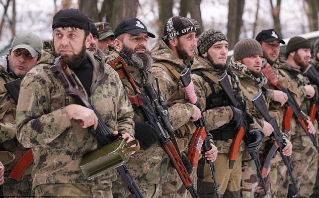 يتدربون لقتال تنظيم الدولة.. 4 معلومات عن” كتيبة الموت الشيشانية”