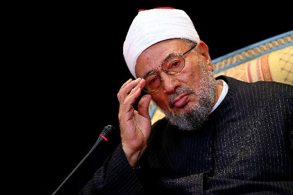 القرضاوي يحذر من تحويل مصر لساحة من العمليات الإرهابية