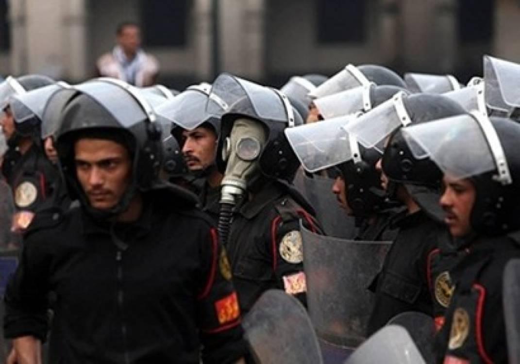 السيسي يوافق على تخصيص أكثر من ألف فدان لإقامة معسكرات للأمن المركزي