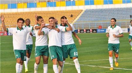 الزمالك يفوز على دمنهور ويتصدر الدوري