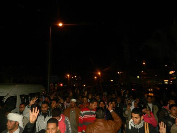 ثوار برج العرب ينددون بالقمع الأمني للمظاهرات السلمية